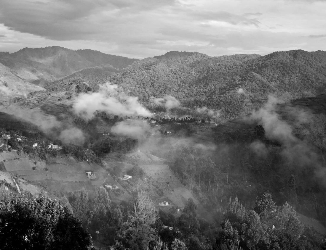 Noah Jigsaw Puzzle A church in Zyrardow in black white 1000 pieces