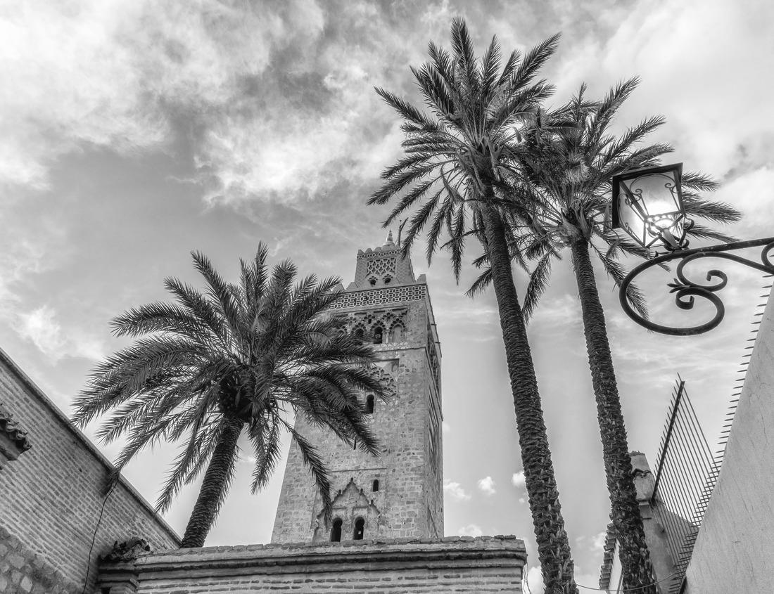 Noah Jigsaw Puzzle limestone wall, cumulus clouds, blue sky over Kansas prairie at Tallgrass Prairie National Preserve in black white 1000 pieces