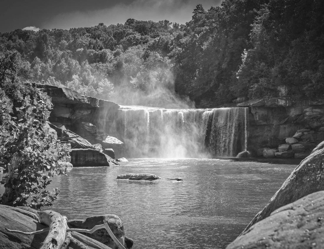 Noah Jigsaw Puzzle Dramatic Clouds over Lake Superior Minnesota Horizon in black white 1000 pieces