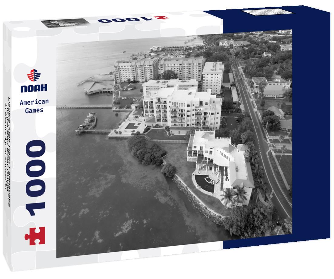 Noah Jigsaw Puzzle Double-Arch Rock Formations in the Red River Gorge in Kentucky at sunset in black white 1000 pieces