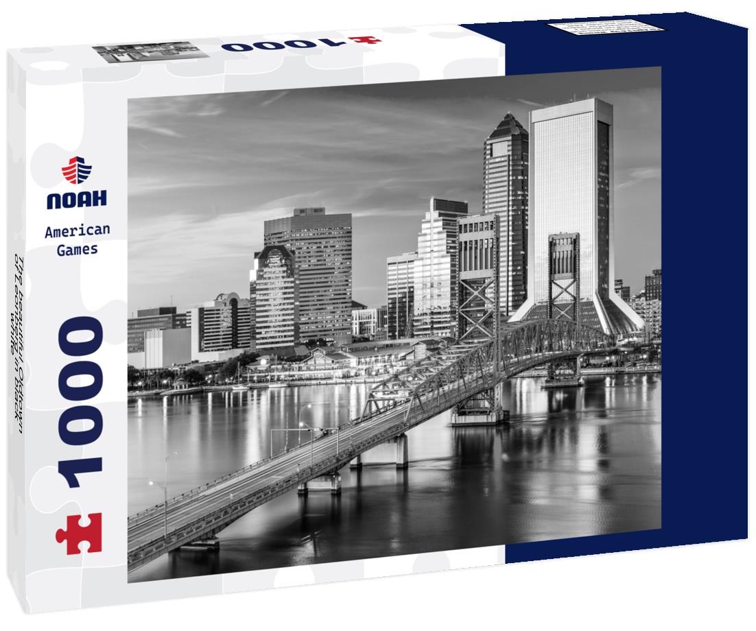 Noah Jigsaw Puzzle The beautiful Oldtown of Leonberg in black white 1000 pieces