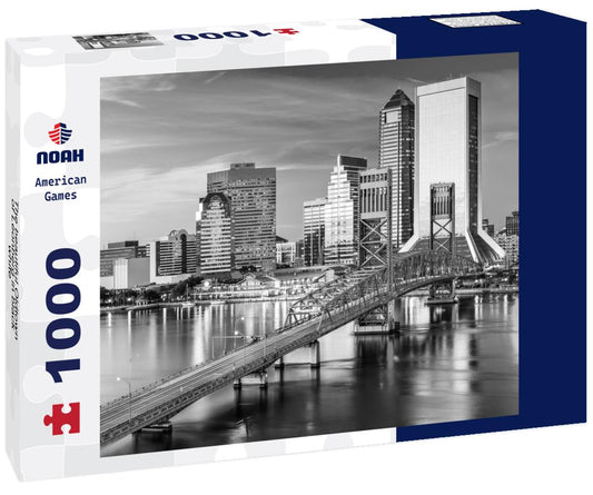 Noah Jigsaw Puzzle The beautiful Oldtown of Leonberg in black white 1000 pieces