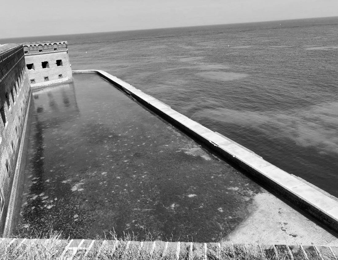 Noah Jigsaw Puzzle Huntsville, Alabama, USA park and downtown cityscape at twilight in black white 1000 pieces