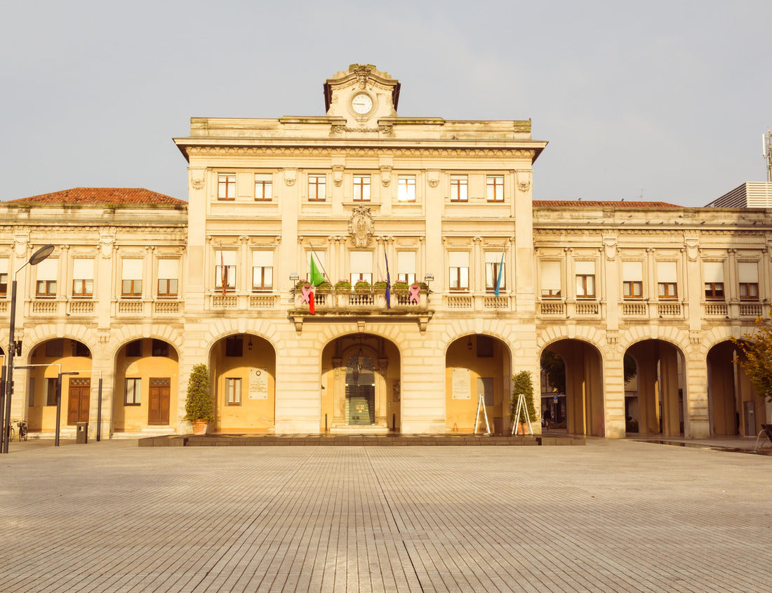 Noah Jigsaw Puzzle City hall in San Dona di Piave near Venice in Italy 1000 pieces