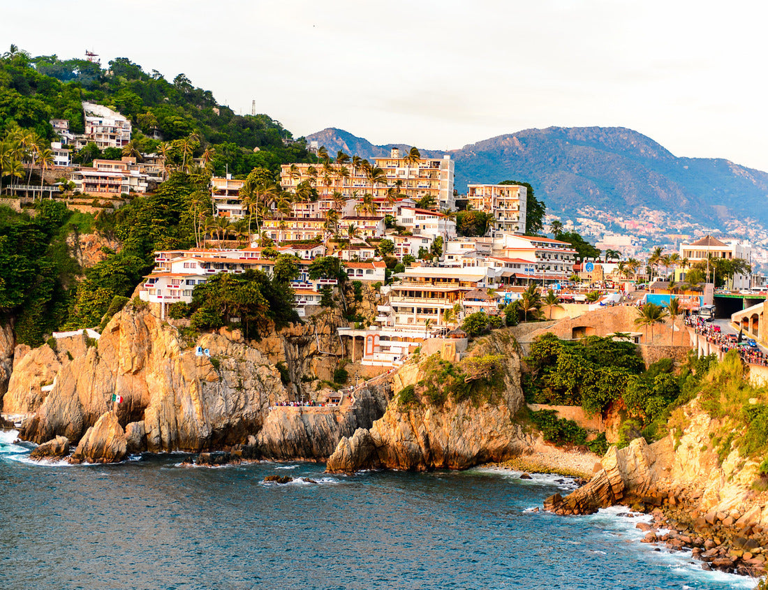 Noah Jigsaw Puzzle La Quebrada rock, one of the most famous tourist attractions in Acapulco, Mexico 1000 pieces