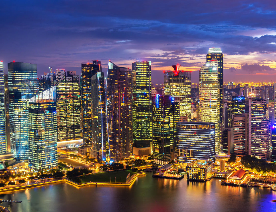 Singapore skyline with night view of Marina Bay and the business district. 1000pc PuzzleBlack and White