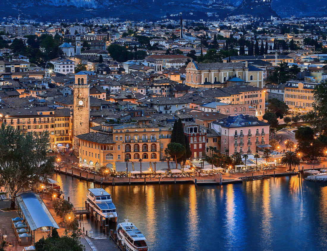 Noah Jigsaw Puzzle Beautiful night view of Riva del Garda, Lake Garda, Italy 1000 pieces