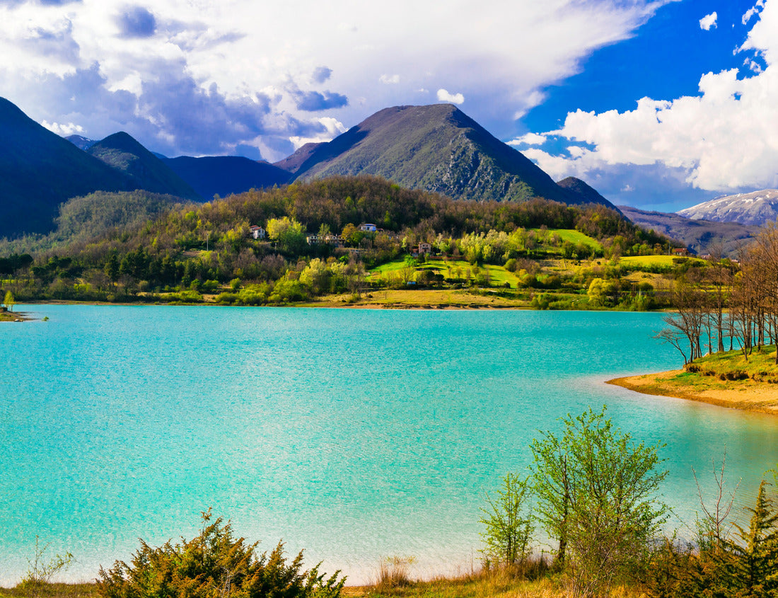 Noah Jigsaw Puzzle Beautiful autumn landscape with turquoise lake Lago di Castel San Vincenzo, Molise, Italy 1000 pieces