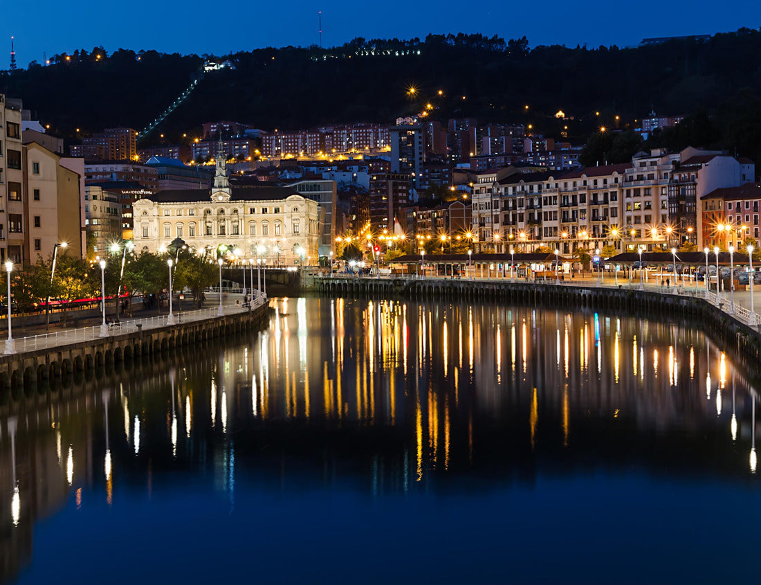 Noah Jigsaw Puzzle Bilbao, Spain 1000 pieces