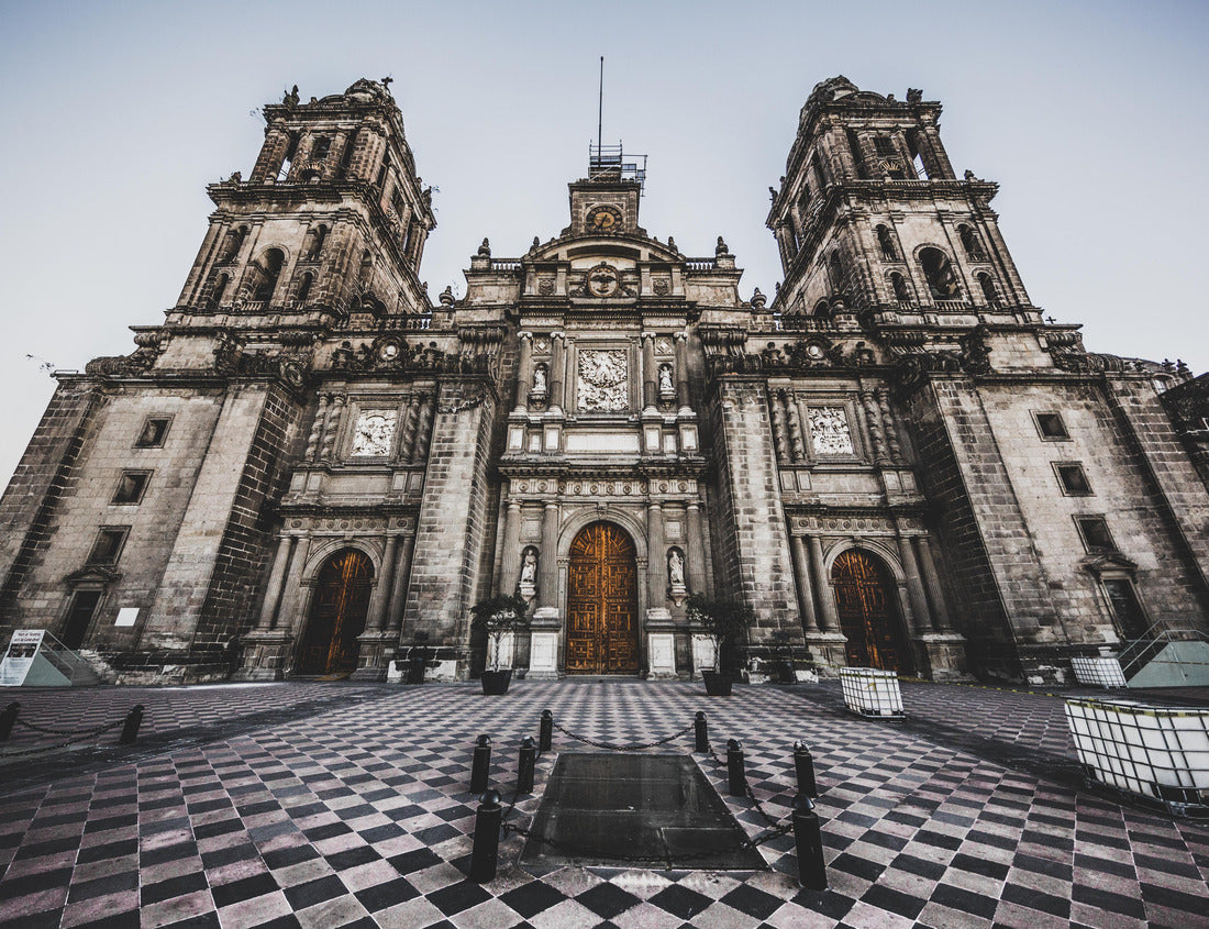 Noah Jigsaw Puzzle Cathedral in Mexico City 1000 pieces