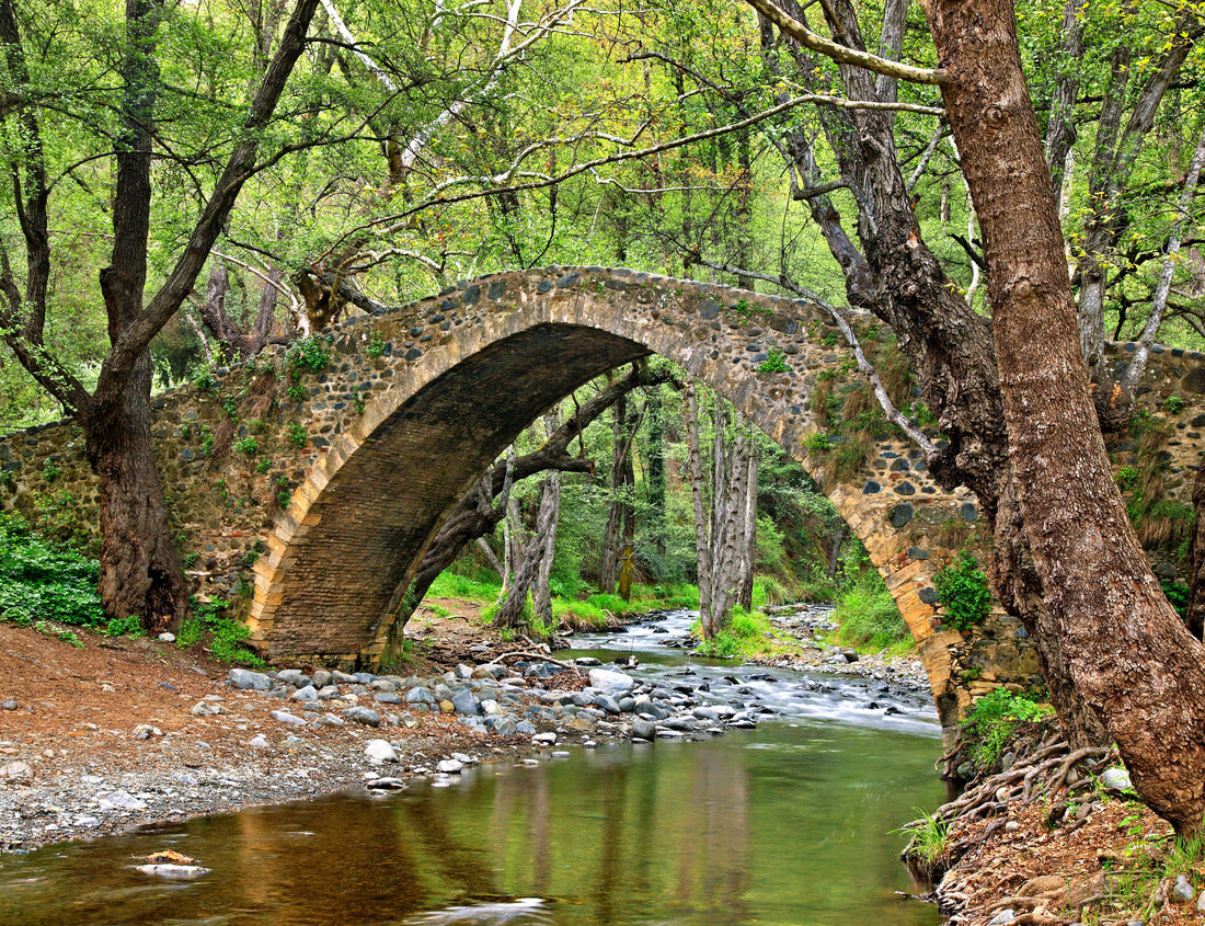 Noah Jigsaw Puzzle KELEFOS BRIDGE, CYPRUS. The old Venetian bridge of Kelefos (or “Tzielefos”), between Agios Nikolaos and Platres villages, Troodos mountain, district of Limassol (Lemesos) 1000 pieces