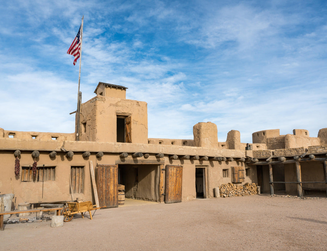 Noah Jigsaw Puzzle Courtyard at Bent's Old Fort, outside La Junta in Otero County, Colorado 1000 pieces