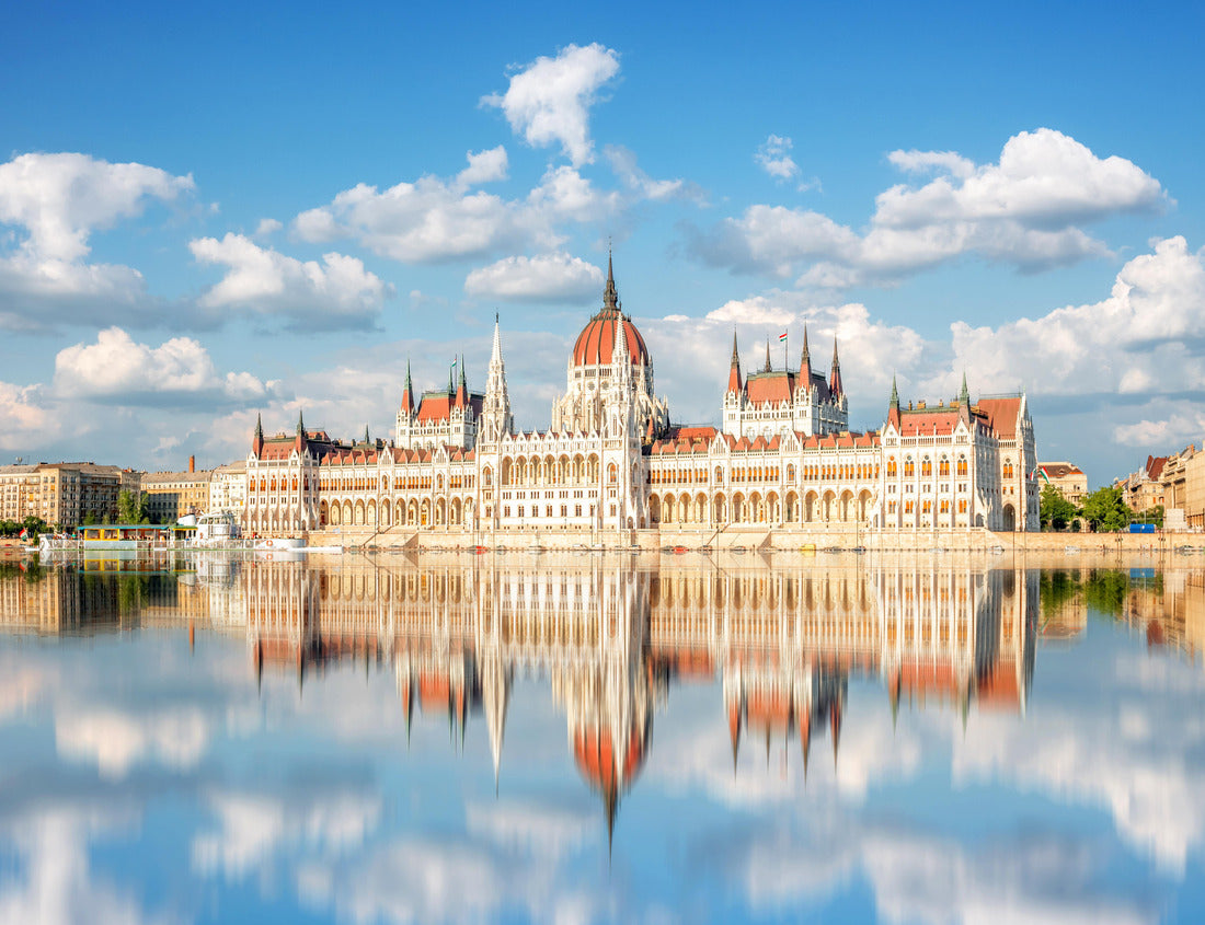 Noah Jigsaw Puzzle Budapest, Parliament, Hungary 1000 pieces