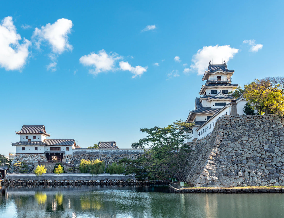 Noah Jigsaw Puzzle Landscape of Imabari Castle in Ehime, Japan 1000 pieces