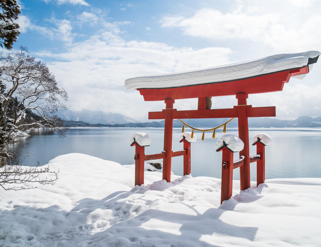 Noah Jigsaw Puzzle A red Japanese torii in front of Lake Tazawa, Akita Prefecture, Japan 1000 pieces