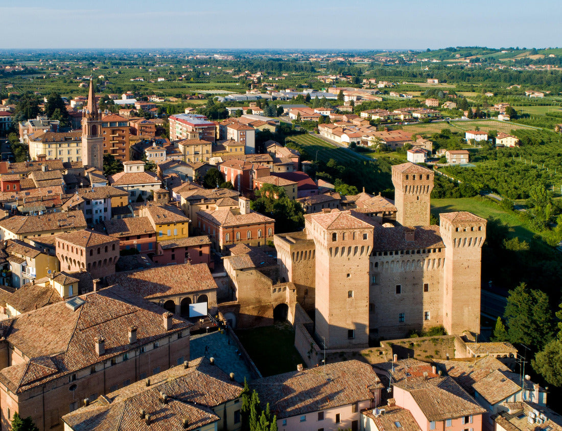 Noah Jigsaw Puzzle Aerial view of the Vignola Castle, Emilia Romagna, Italy 1000 pieces