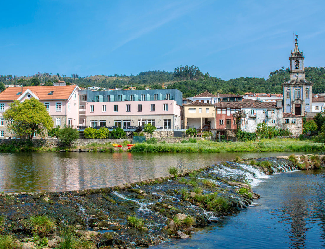 Noah Jigsaw Puzzle Ancient bridge and village of Arcos de Valdevez, in Minho, Portugal 1000 pieces
