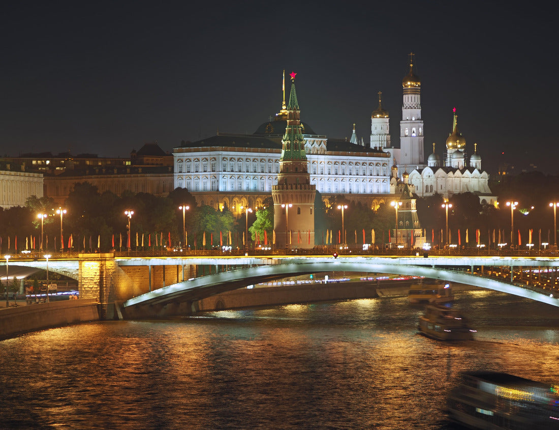 Noah Jigsaw Puzzle Moscow Kremlin at night 1000 pieces