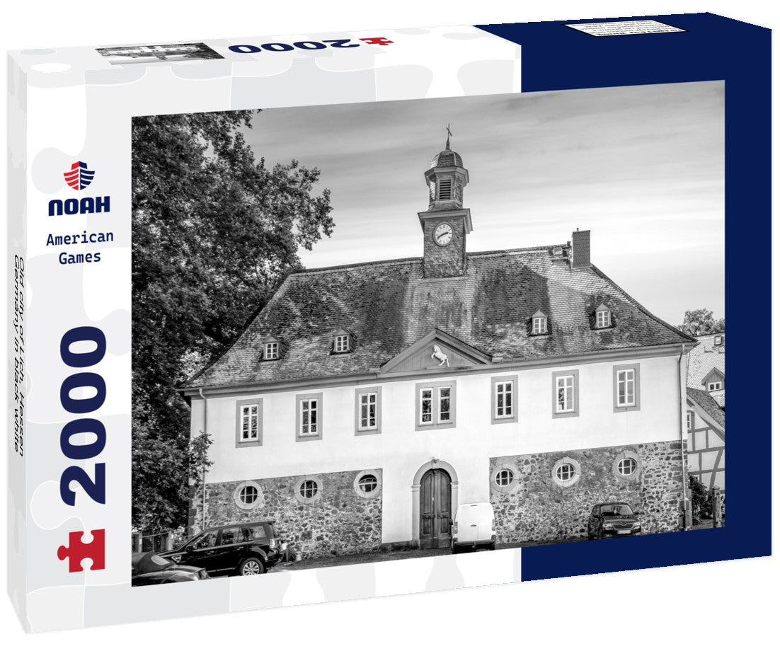 Noah Jigsaw Puzzle Old city of Lich, Hessen, Germany in black white 2000 pieces