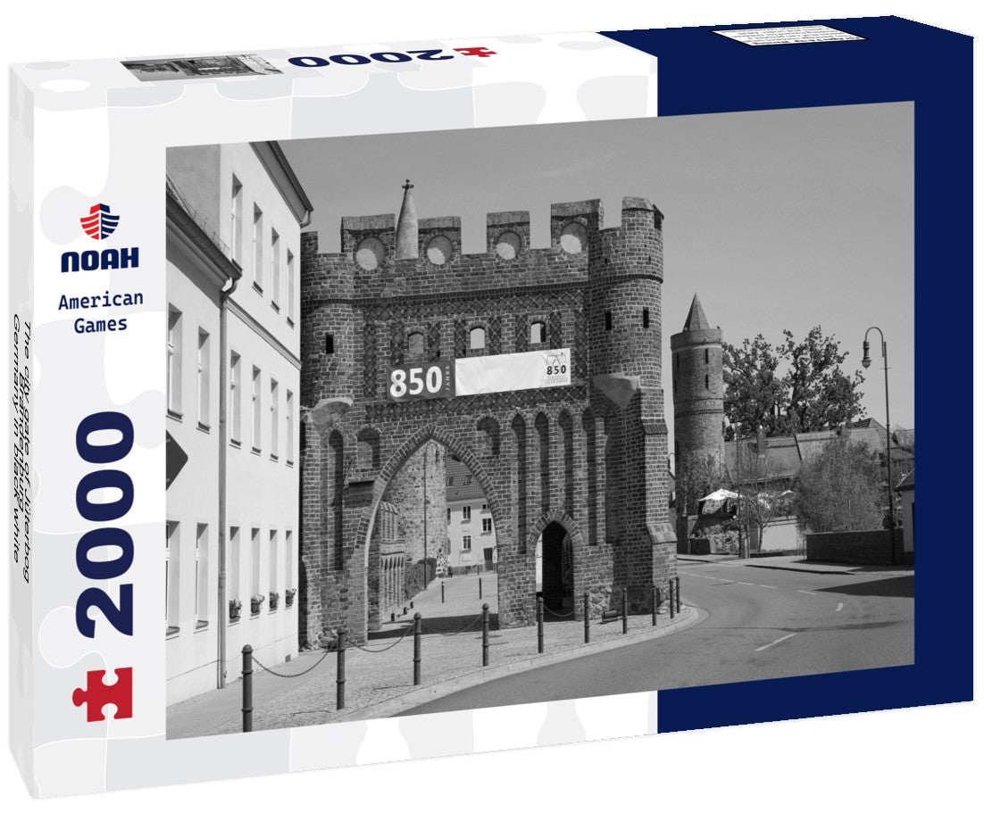 Noah Jigsaw Puzzle The city gate of Jüterbog, Brandenburg - Germany in black white 2000 pieces