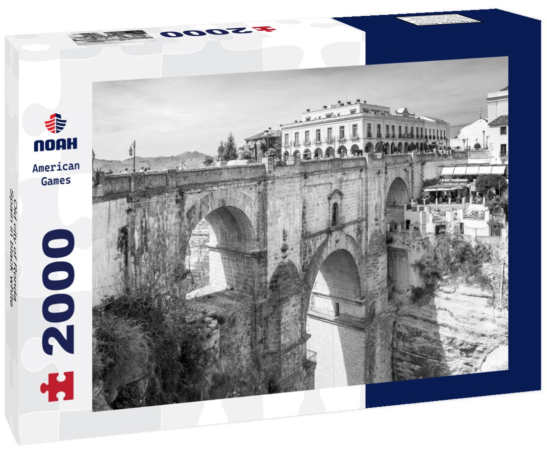 Noah Jigsaw Puzzle Old city of Ronda, Spain in black white 2000 pieces
