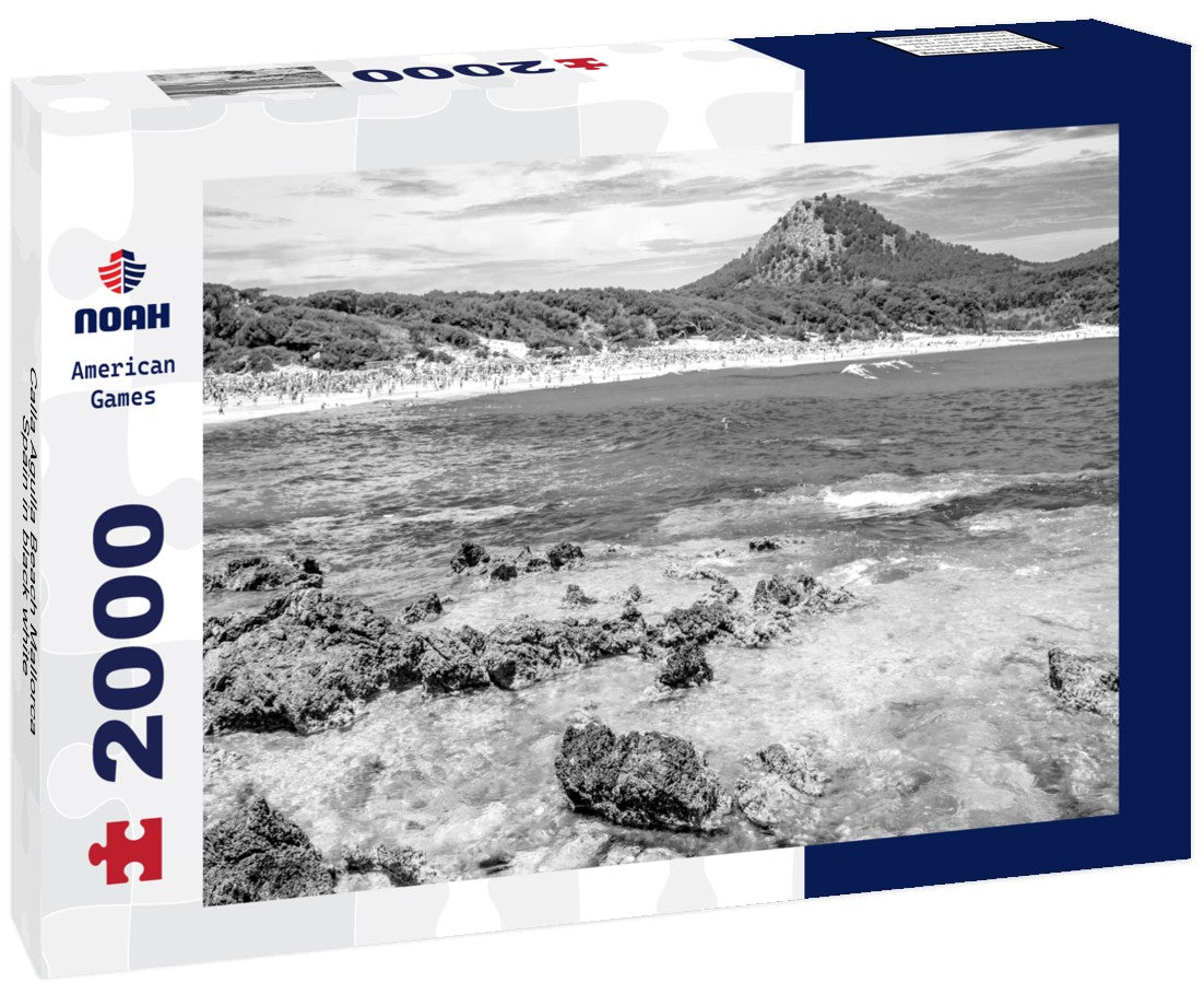 Noah Jigsaw Puzzle Calla Agulla Beach Mallorca, Spain in black white 2000 pieces