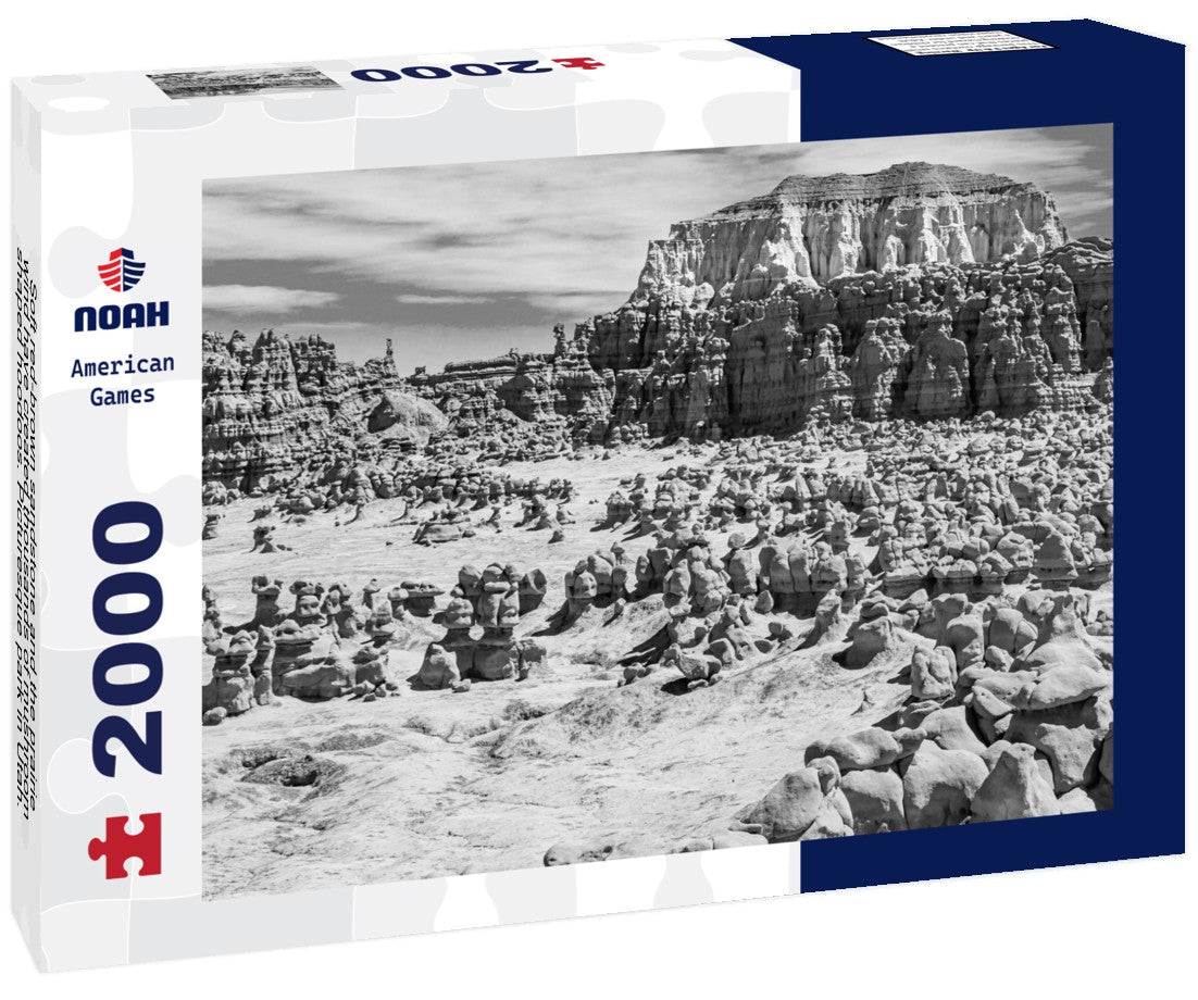Soft red-brown sandstone and the prairie wind have created thousands of mushroom-shaped hoodoos. Picturesque park in Utah. Goblin Valley in the USA 2000pc PuzzleBlack and White