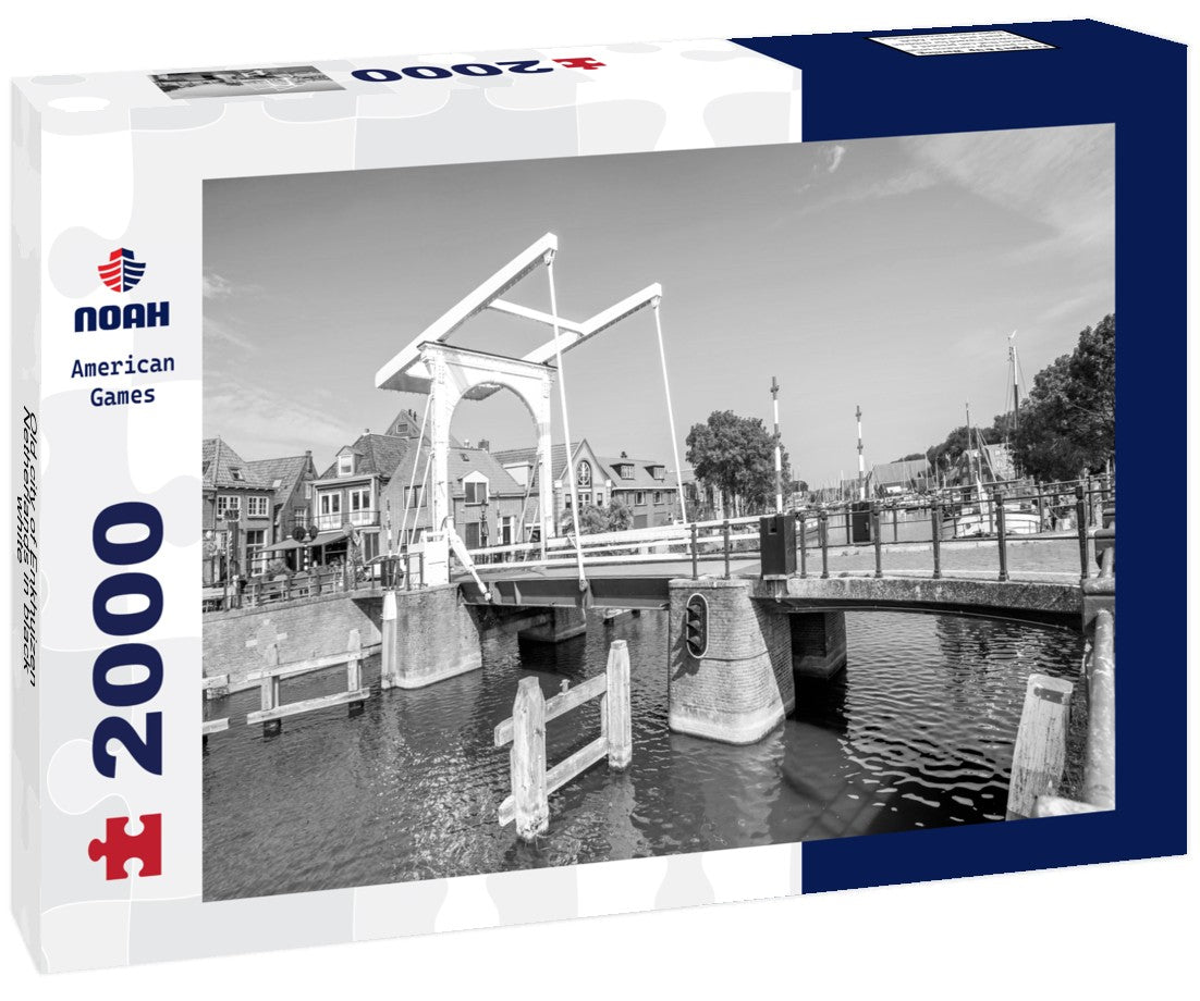 Noah Jigsaw Puzzle Old city of Enkhuizen, Netherlands in black white 2000 pieces