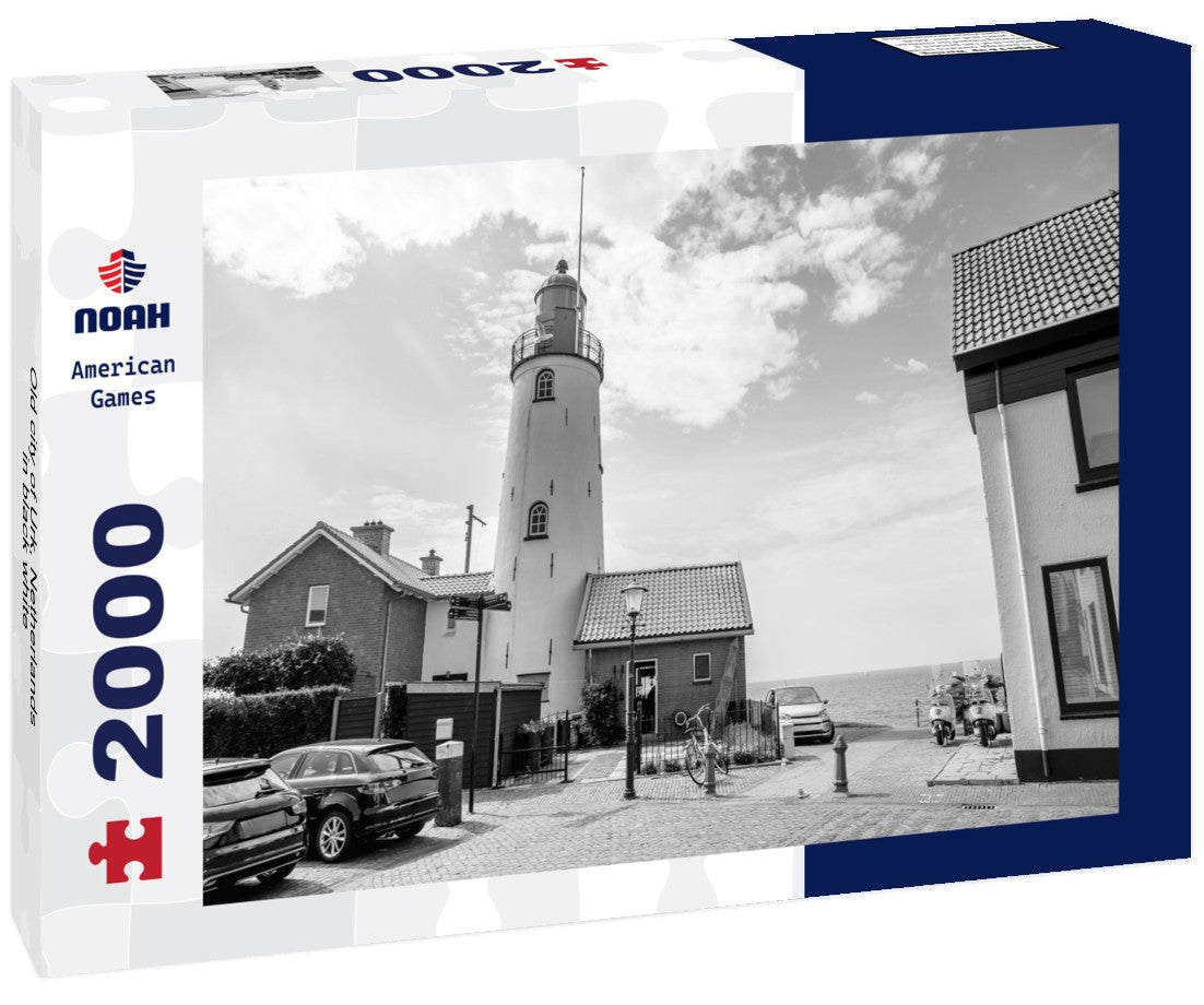 Noah Jigsaw Puzzle Old city of Urk, Netherlands in black white 2000 pieces