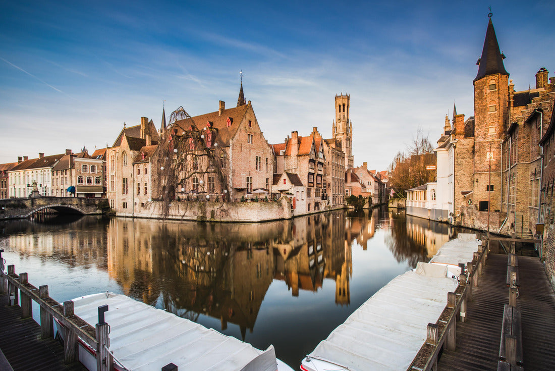 Scenery with water canal in Bruges, "Venice of the North", cityscape of Flanders, Belgium 2000pc Puzzle