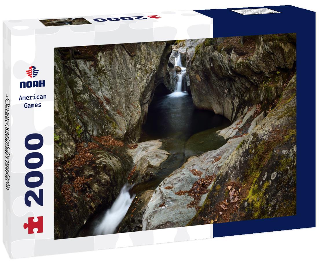 Noah Jigsaw Puzzle Plunge pool at Texas Falls in Green Mountain National Forest Vermont USA in the Fall 2000 pieces