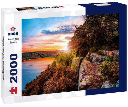 Noah Jigsaw Puzzle Sunset view from the hiking trail in Devil's Lake State Park, Baraboo, Wisconsin USA 2000 pieces