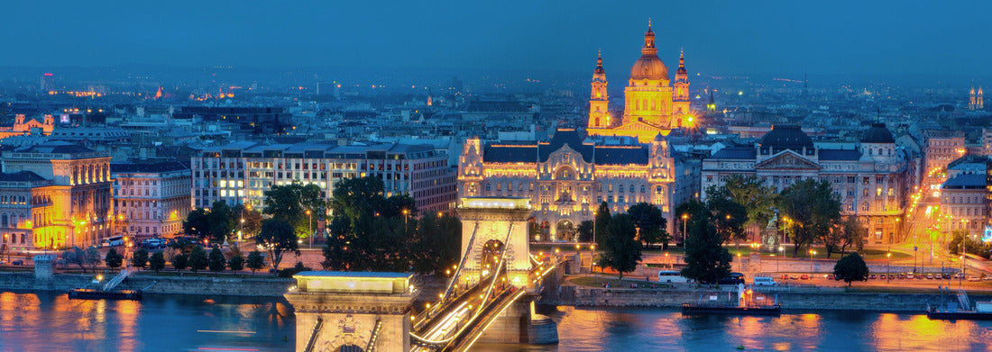 Noah Jigsaw Puzzle Budapest Chain Bridge and St. Stephen's Basilica Panorama 1000 Pieces