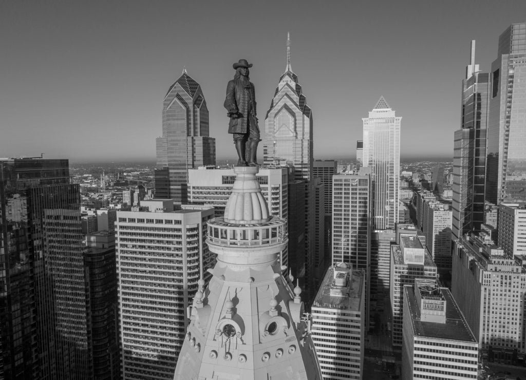 Statue of William Penn. Philadelphia City Hall. William Penn is a bronze statue by Alexander Milne Calder, Pennsylvania in black white