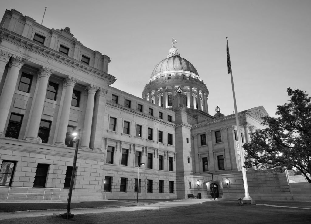 Mississippi State Capitol in Jackson, Mississippi, USA in black white