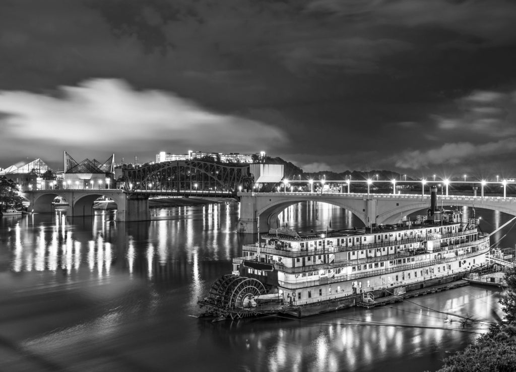 Chattanooga Tennessee in black white