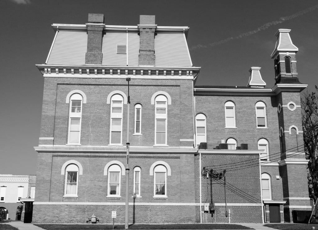 Old courthouse in Hillsboro, Montgomery County, Illinois in black white