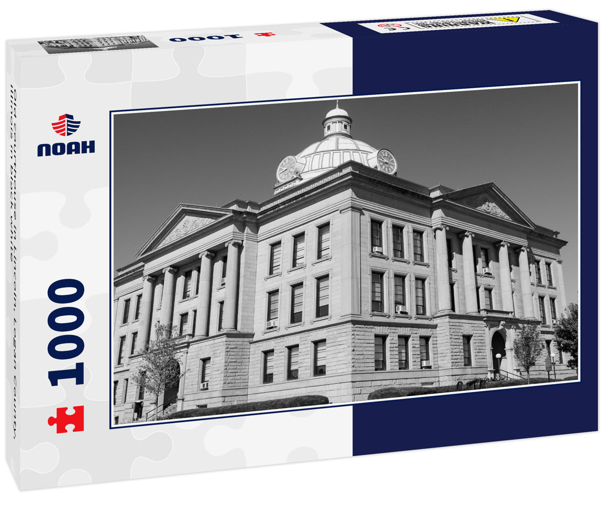 Old courthouse in Lincoln, Logan County, Illinois in black white