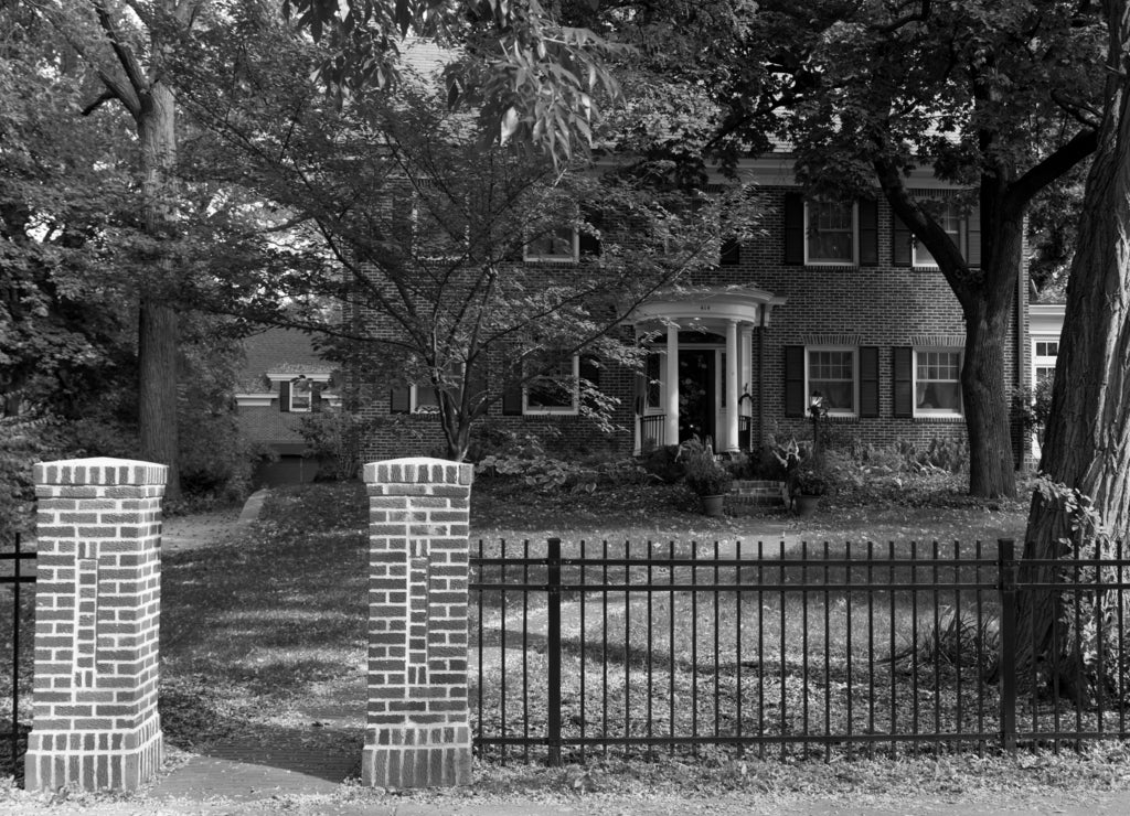 Facade of a mansion, Chicago, Cook County, Illinois, USA in black white