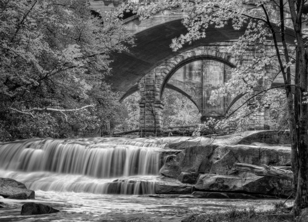 Beautiful Berea Falls In Autumn, Ohio in black white