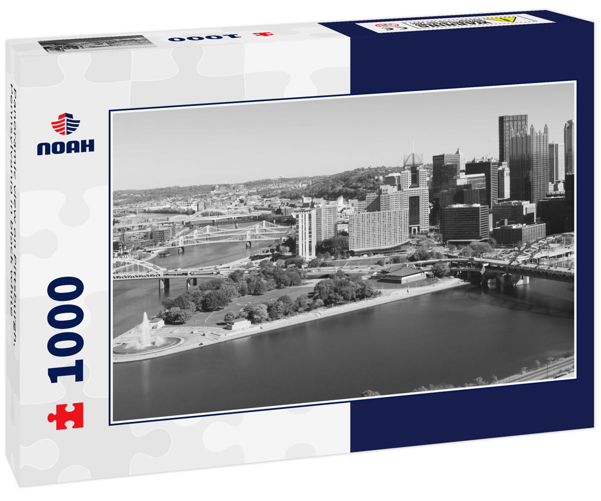 Panoramic view on Pittsburgh, Pennsylvania in black white