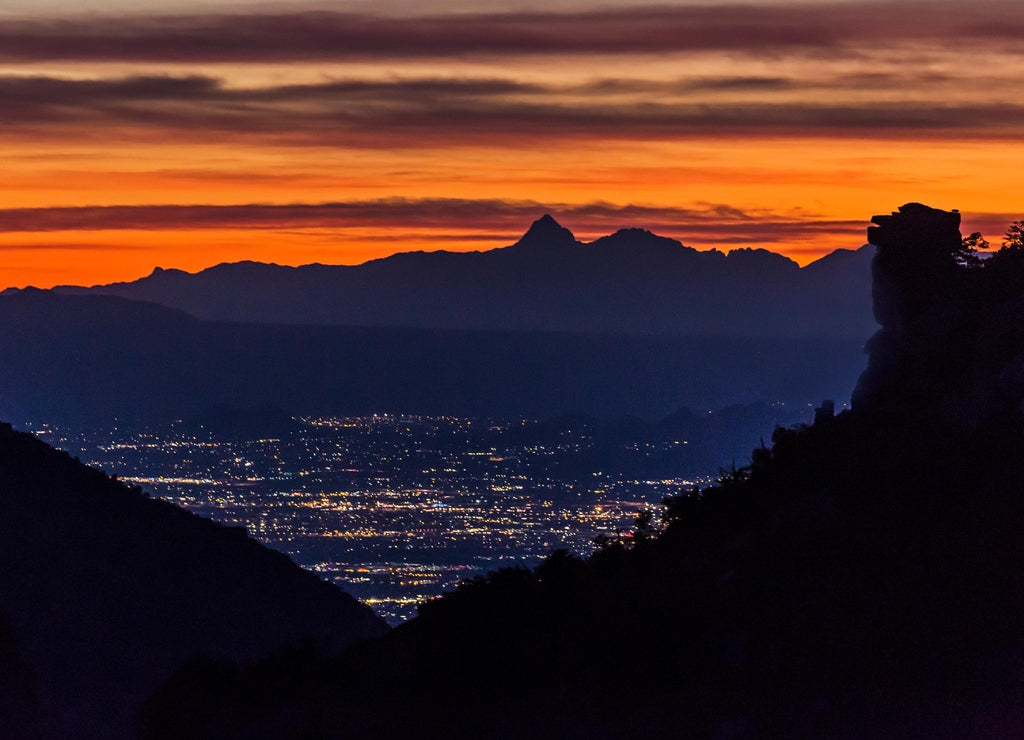 Landscape view of the mountains surrounding Tucson, Arizona during sunset