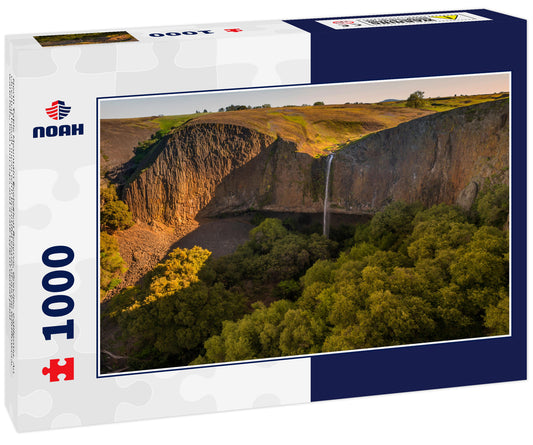 North Table Mountain Ecological Reserve, Oroville, California. An elevated basalt mesa with beautiful vistas of spring wildflowers, waterfalls, lava outcrops and a rare type of vernal pool