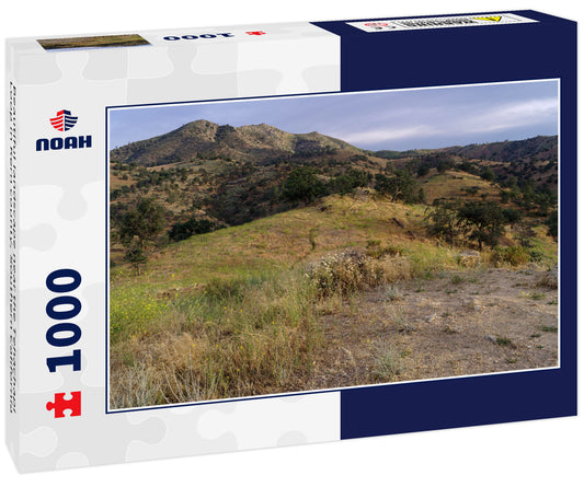 Beautiful landscape near the Tehachapi Loop in Kern county, Southern California