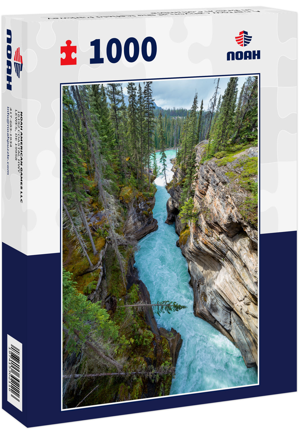 A narrow canyon at the Icefield Parkway in British Columbia