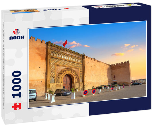 Old walls and gate Bab El-Mansour at El Hedim square in Meknes. Morocco, North Africa