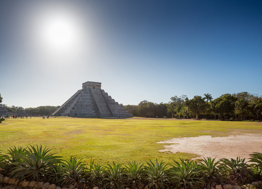 El Castillo (Temple of Kukulkan), Chichen Itza, Yucatan, Mexico