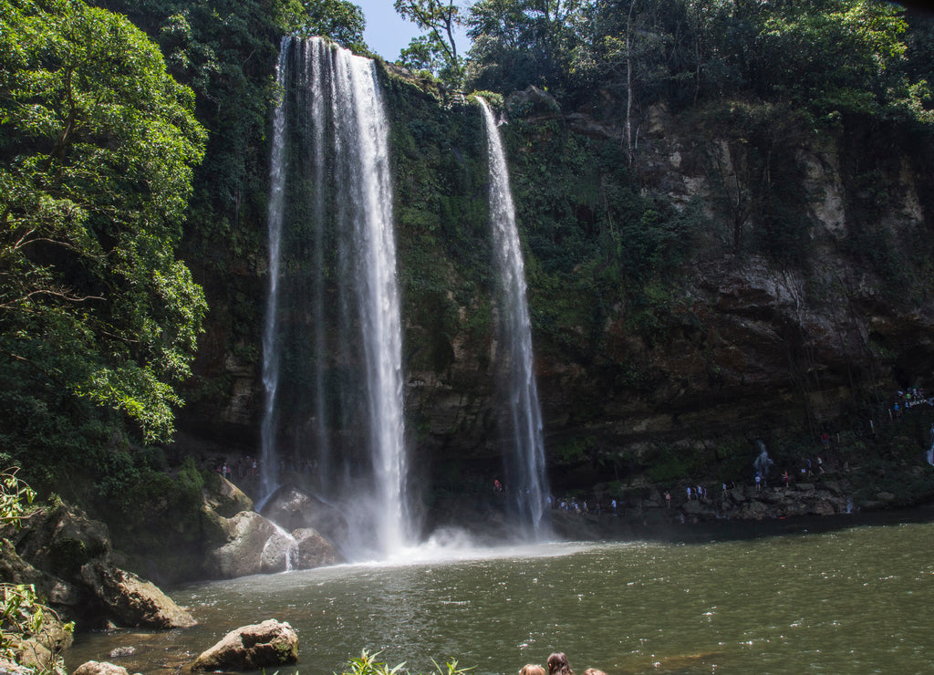 Detail of the Misol-Ha Waterfalls with little water. Chiapas, Mexico