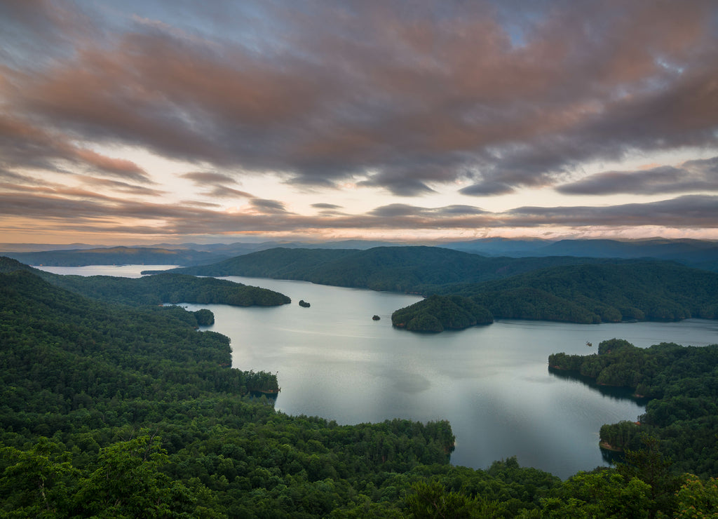Sunrise at Jumping Off Rock above Lake Jocassee in South Carolina