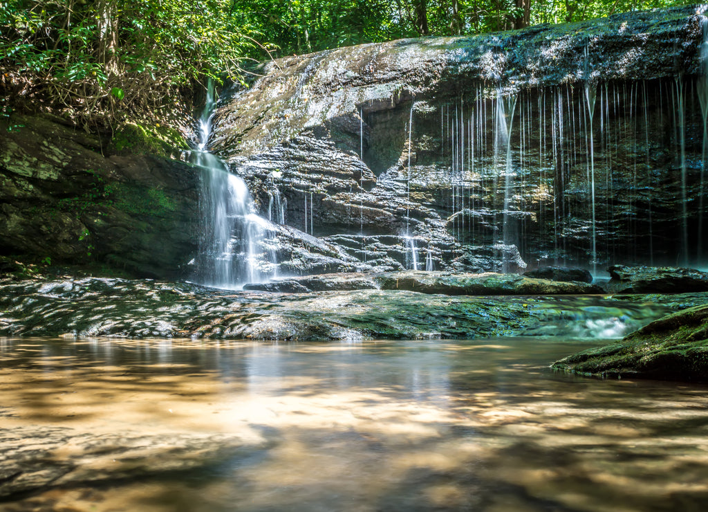 Beautiful watrefalls in upstate South Carolina